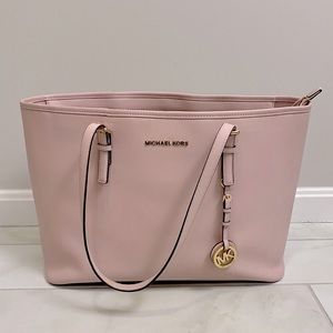 MICHAEL Michael Kors Jet Set Medium Top-Zip Tote